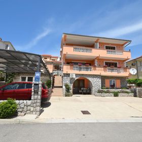 Apartmanok Parkolóhellyel Cizici, Krk - 19375 Čižići