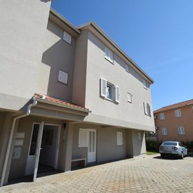 Apartmanok Parkolóhellyel Vantacici, Krk - 19386 Vantačići