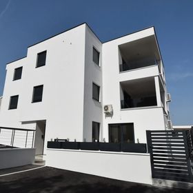 Apartmanok Parkolóhellyel Vantacici, Krk - 19387 Vantačići