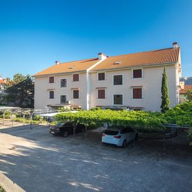 Apartmanok Parkolóhellyel Baska, Krk - 19480 Baška