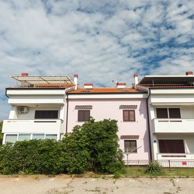 Apartmanok Parkolóhellyel Baska, Krk - 19483 Baška