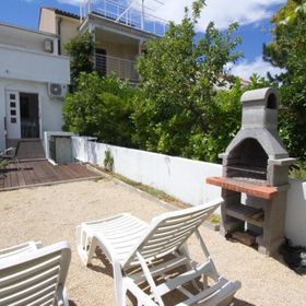 Apartmanok Parkolóhellyel Baska, Krk - 19490 Baška