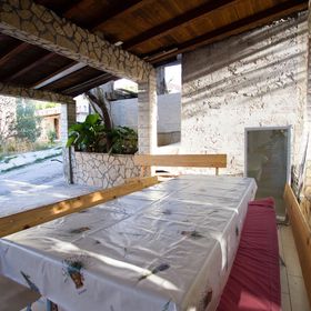 Apartments More Arbanija