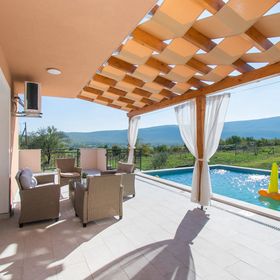 Villa Beautiful countryside Ružić