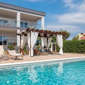 Villa Peregrine Pakostane