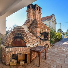 Apartment Sterna Turanj