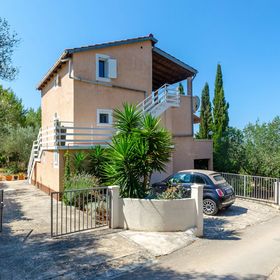 Apartments Namoru Gradina Vela Luka