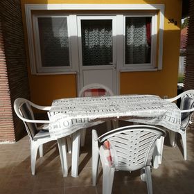 Kirakós Apartman Balatonboglár