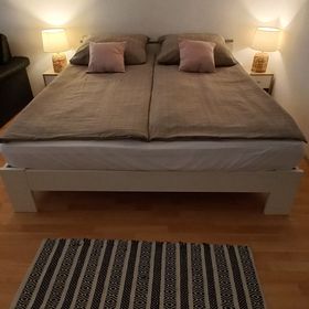 Héthajnal Apartman Debrecen