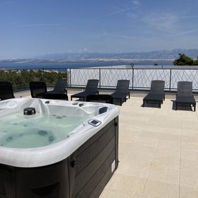 King Apartman Vir Sziget