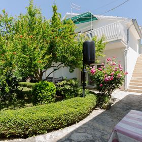 Apartments Mirjana Blue Beach Vodice