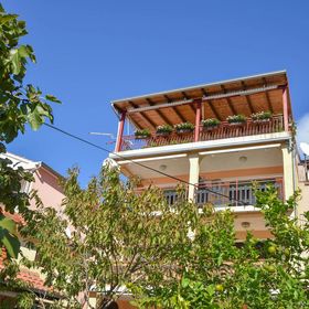 Apartments Rouge Sv. Filip i Jakov