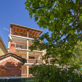 Apartments Rouge Sv. Filip i Jakov