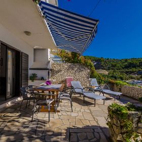 House Zdenka Okrug Donji