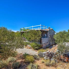 House Volak Nevidane