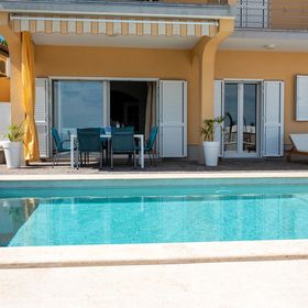 House GOLD POINT Icici