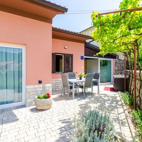 House Josip House Matulji