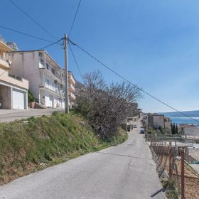 Apartment Sladana Omis