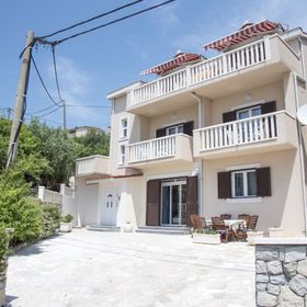 Apartments Pavla&Niko Lokva Rogoznica