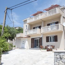 Apartments Pavla&Niko Lokva Rogoznica