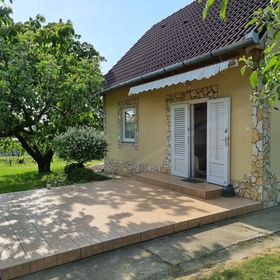 Tóthék Apartman Mozsgó