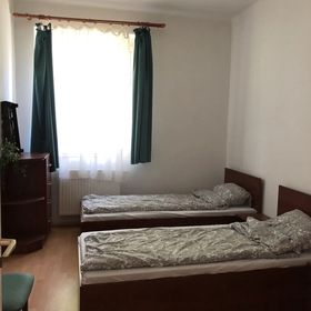 Károlytárói Turistaház Gyöngyösoroszi