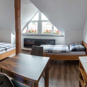 Penzion U Kapličky Malá Hraštice