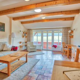 Jítravský Dvorec - Apartmány nad stájemi 