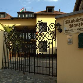 Alabárdos Panzió Esztergom