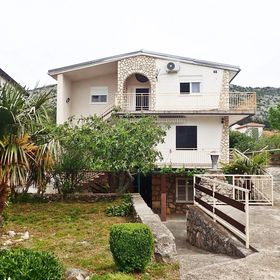 Apartmani Darija Starigrad