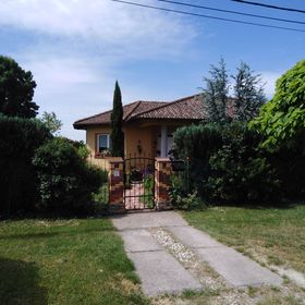 Adéliget Vendégház Balatonszabadi