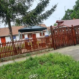 Estella Apartman Berekfürdő