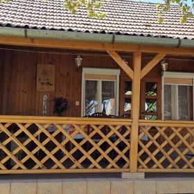 Zsóry Virágosház Szihalom