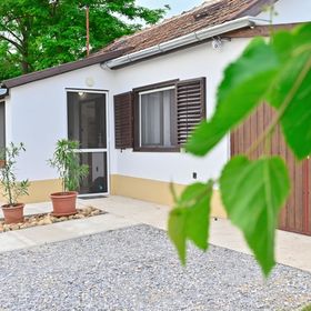 Magdi Vendégház Abádszalók