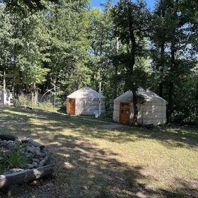 Kincs Apartman és Jurtaszállás Dobogókő