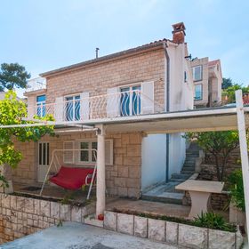 Vendégház Splitska - CDB746