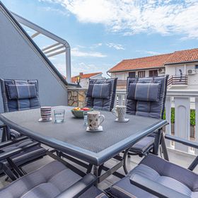 Apartman Pirovac - CDJ924