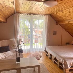 Unita Apartman Balatonakarattya