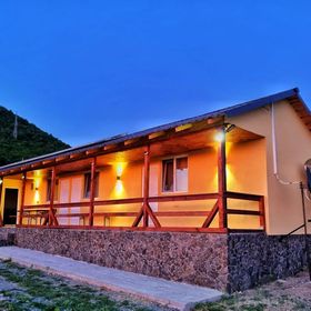 Cabana Vărad Coronini