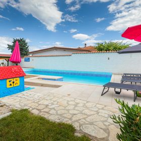 Apartman Valbandon - CIF681