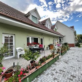 Györe Vendégház Galambok