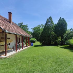 BB House Balatonboglár