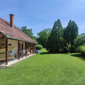 BB House Balatonboglár