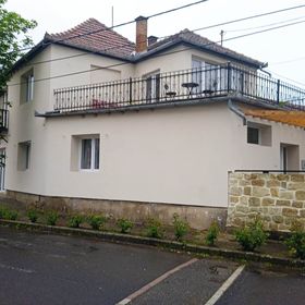 Centrum Villa Szolgáltatóház Tokaj