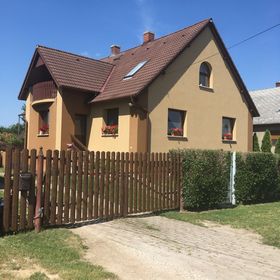 CsaládiHáz Apartman Nagyvázsony