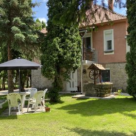 Patak-parti Vendégház Bakonynána