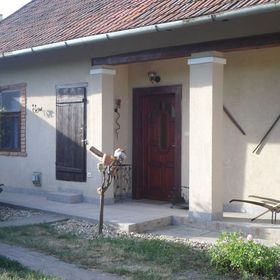 Tündérrózsa Vendégház Abádszalók