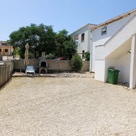 Apartments Babici Vir