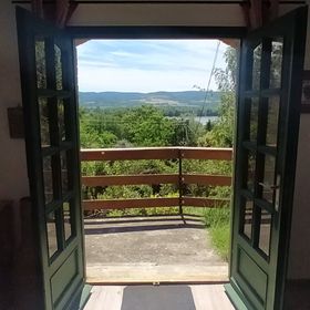 Házadombon Vendégház Zebegény