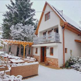 Chillinn Bikavér Cottage Eger